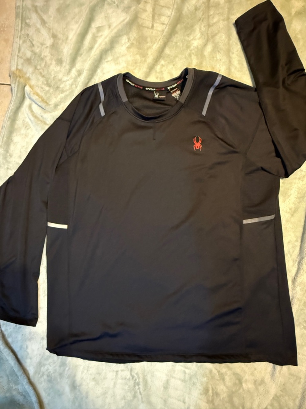 Spyder Men’s Black Long-Sleeve Crew with Red Logo fleece lined
